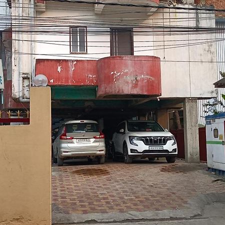 Hotel Lemon House Guwahati Buitenkant foto