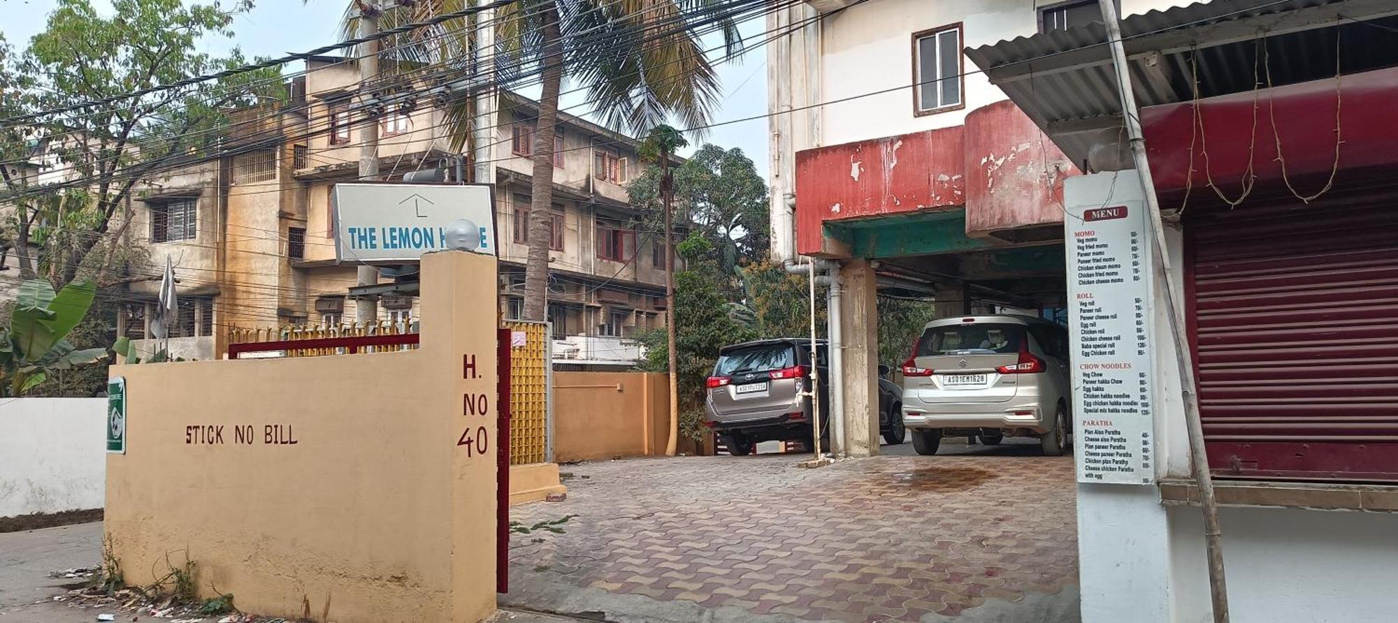 Hotel Lemon House Guwahati Buitenkant foto